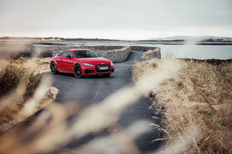  Audi TTS Coupe (8S) 2018 года  (WW) (фото 41 из 254)